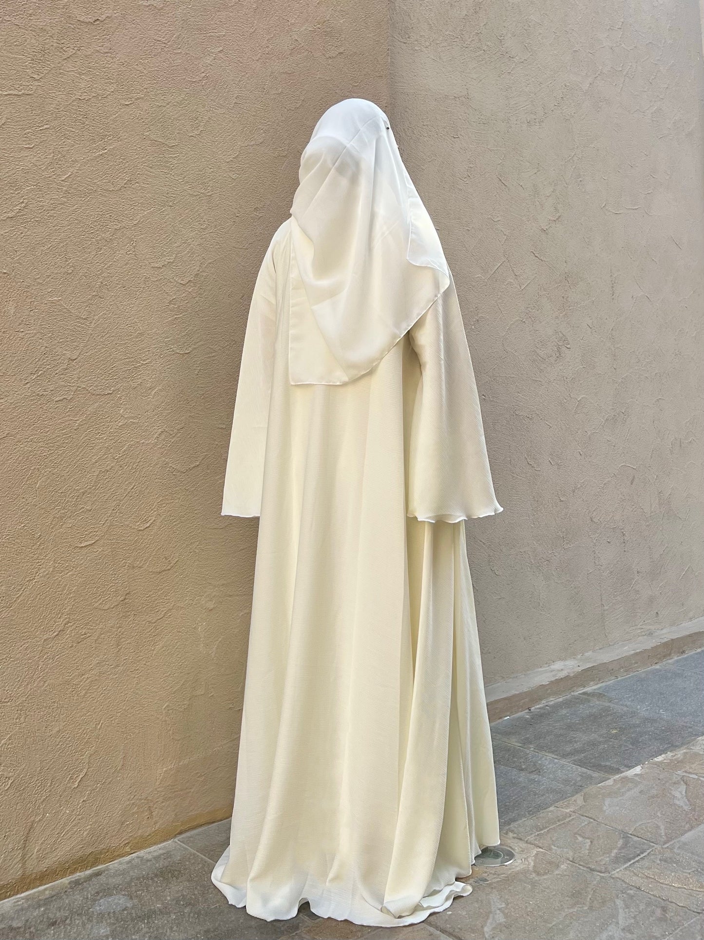 EVENING Flowy Textured Button Down Abaya in Cream