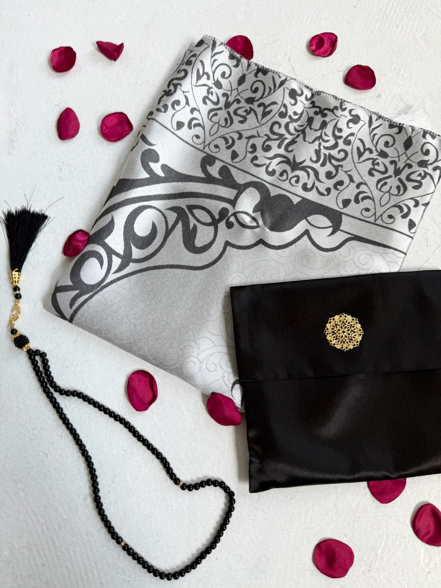 Travel Prayer Mat Gift Set With Tasbeeh & Satin Pouch