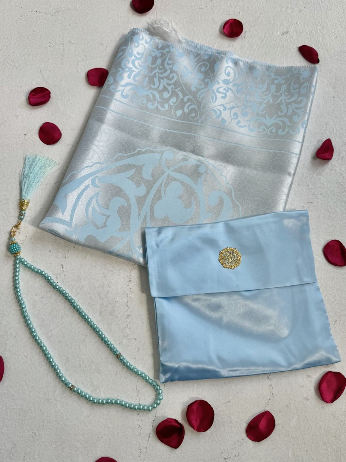 Travel Prayer Mat Gift Set With Tasbeeh & Satin Pouch