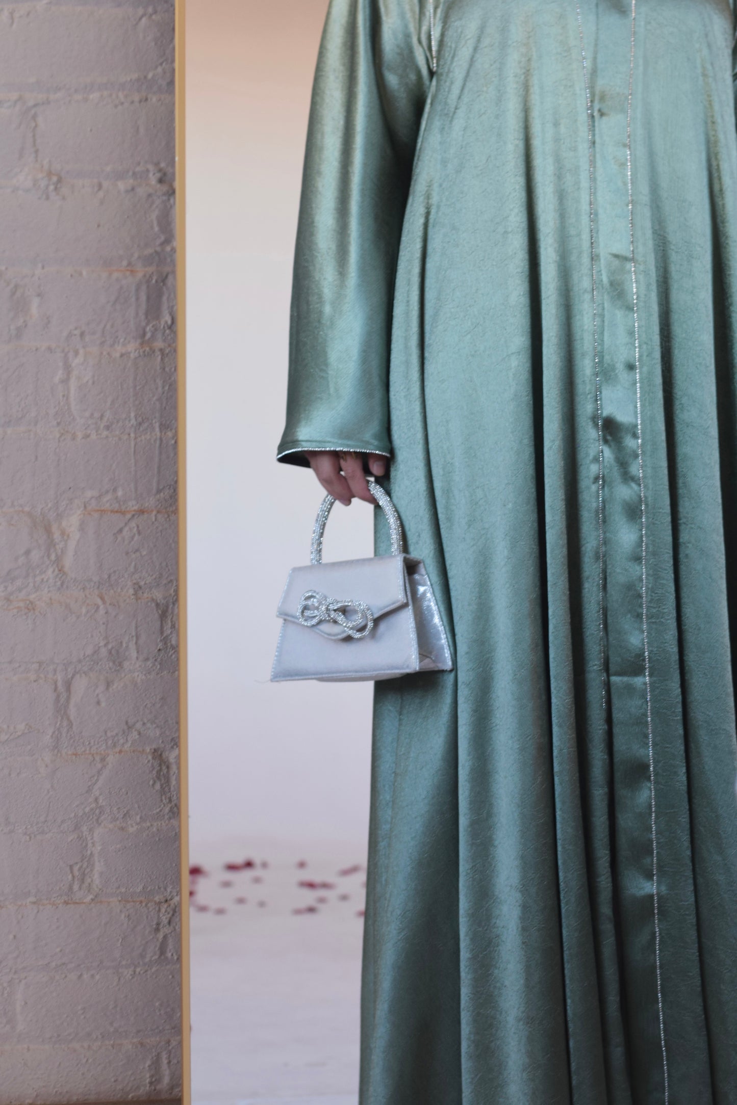 EVENING Flowy Crushed Satin Button Down Abaya in Mint Green