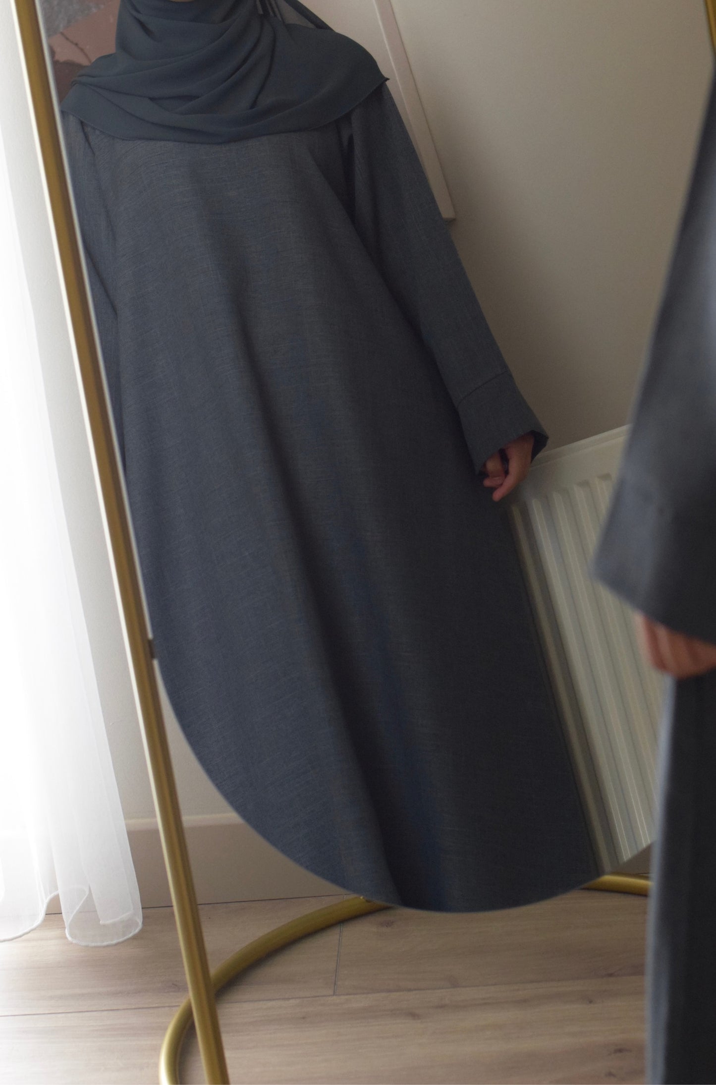 EVERYDAY Linen Closed Abaya in Dark Gray