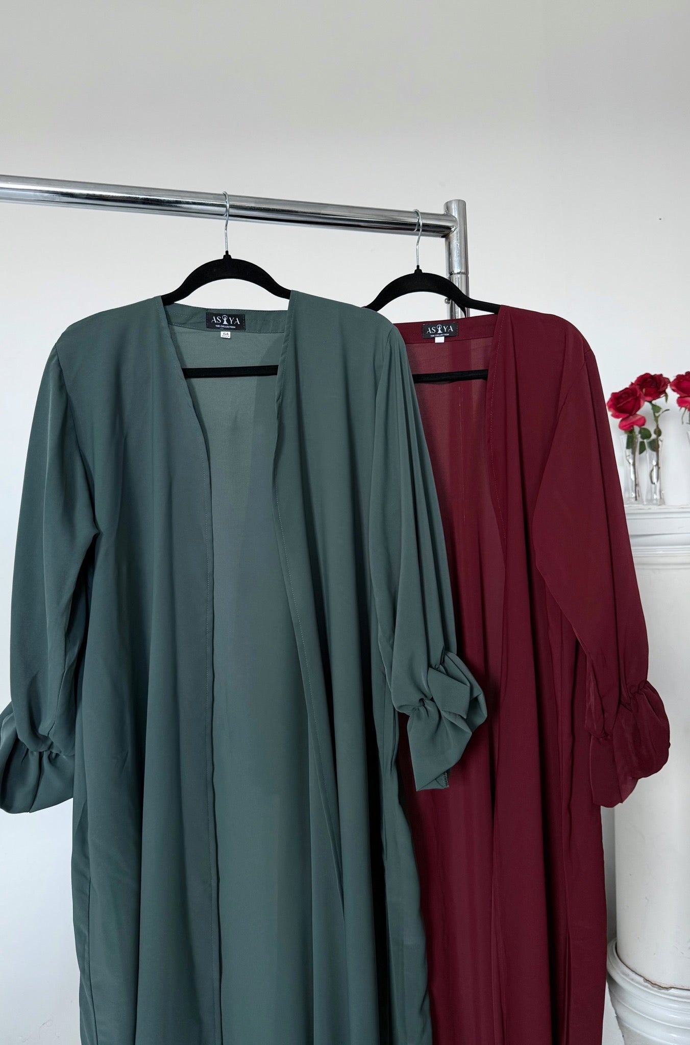 EVERYDAY Tulip Sleeve Open Abaya in Teal