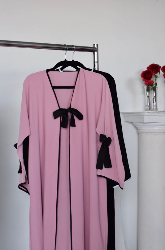 EVERYDAY Classic Bow Tie Open Abaya in Baby Pink