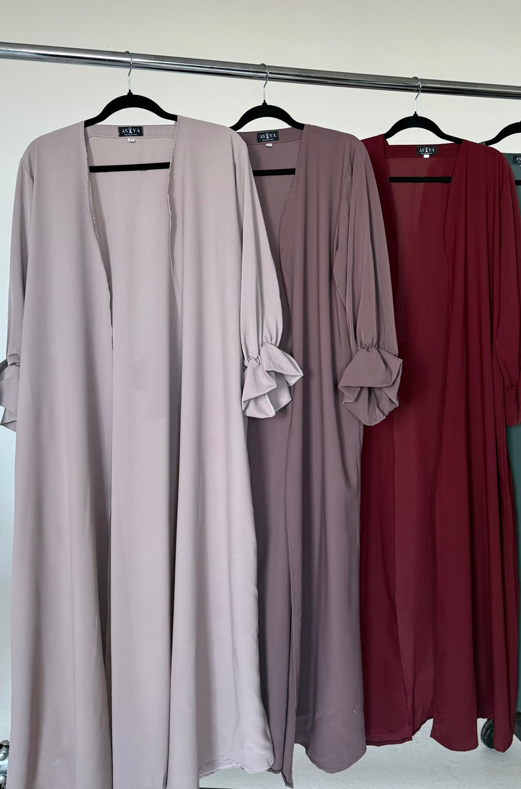 EVERYDAY Tulip Sleeve Open Abaya in Beige