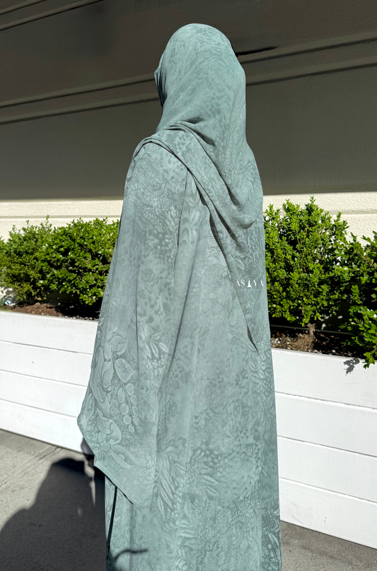 EVENING Printed Chiffon Two Piece Open Abaya in Seafoam Green