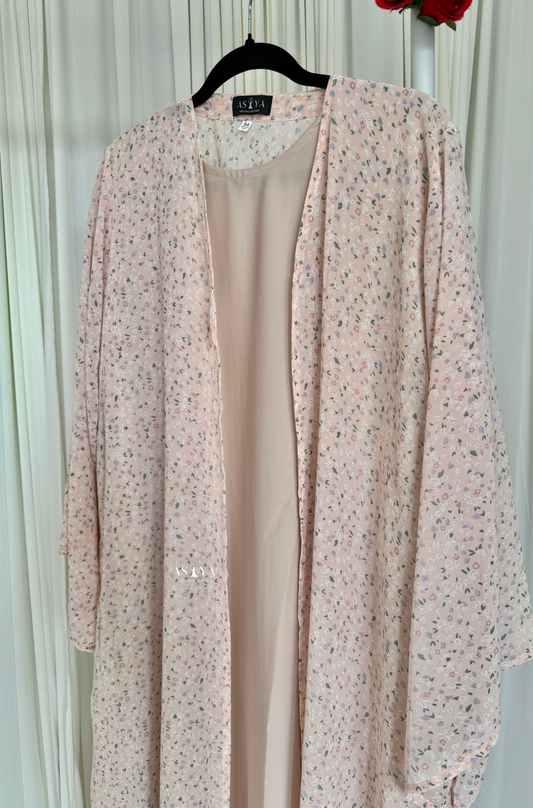 EVERYDAY Printed Chiffon Two Piece Open Abaya in Pale Peony