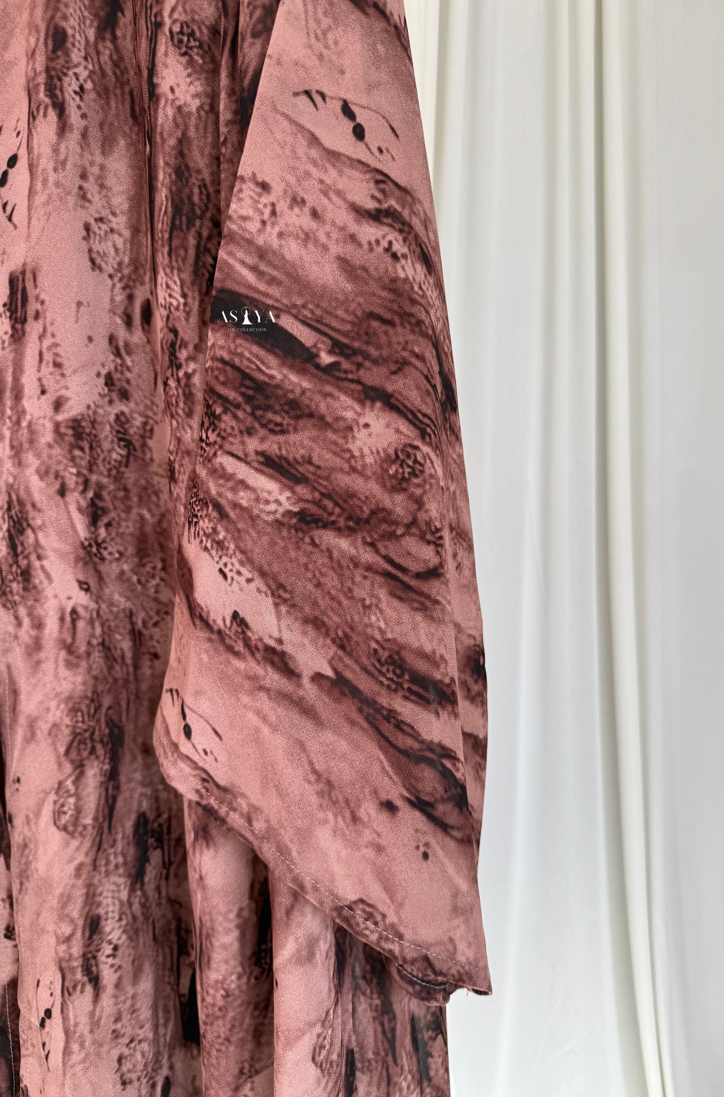EVERYDAY Printed Chiffon Two Piece Open Abaya in Cinnamon Roll