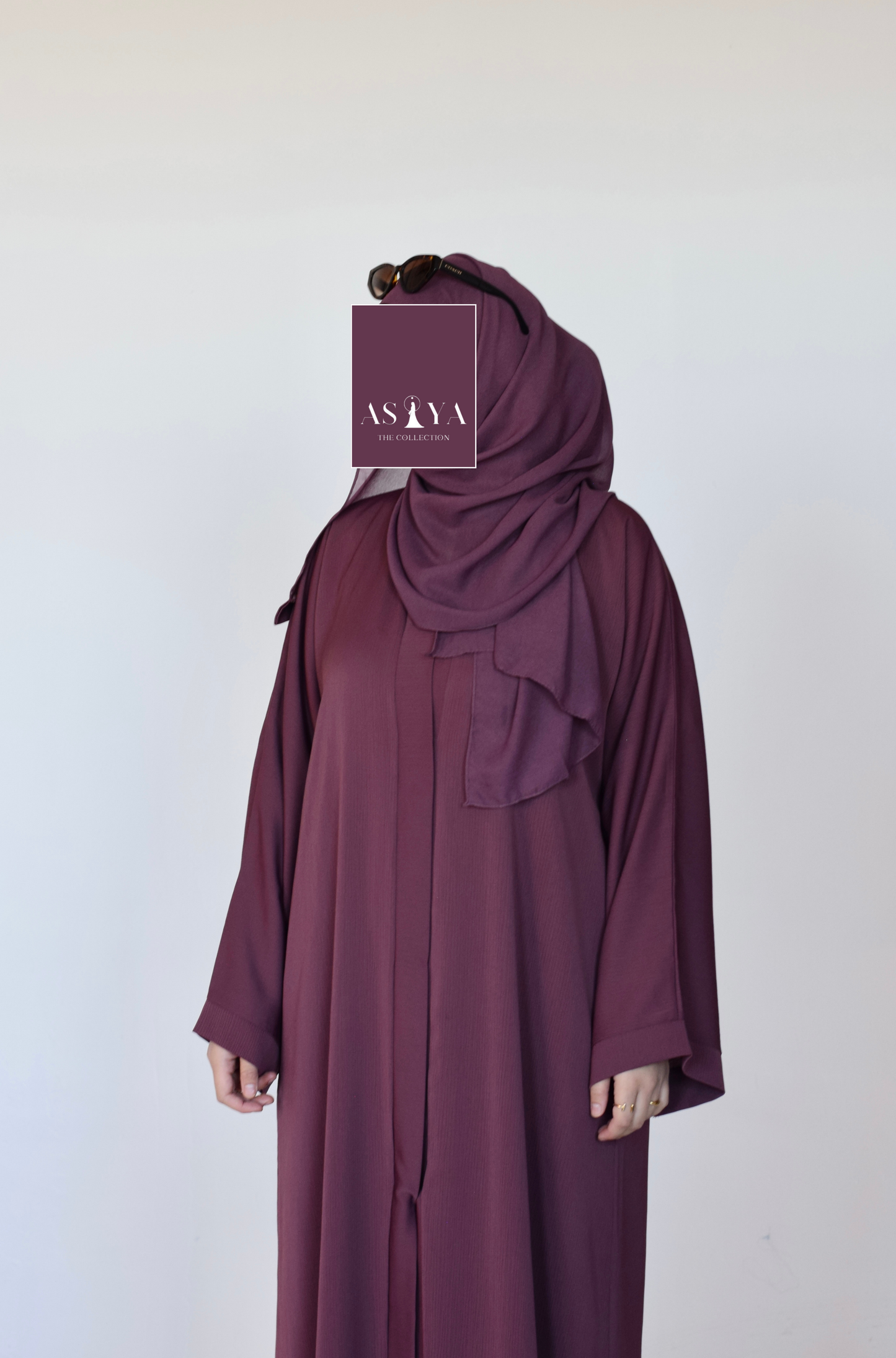 EVERYDAY Straight Textured Button Down Abaya in Berry